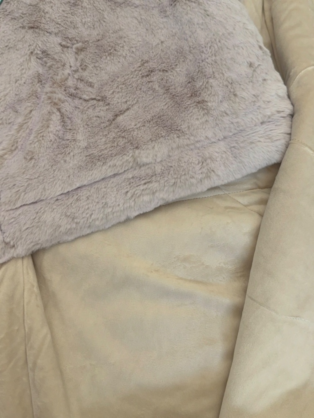 Lovesac Footsac Blanket 50” x 70” – Hazelwood Pika Phur - Picture 2 of 6
